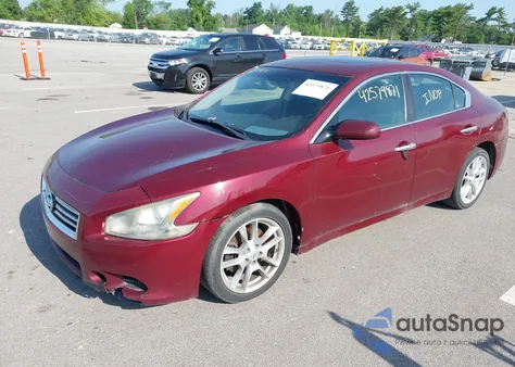 2013 Nissan Maxima 3.5 S z USA, uszkodzony, nr VIN 1N4AA5AP2DC810637